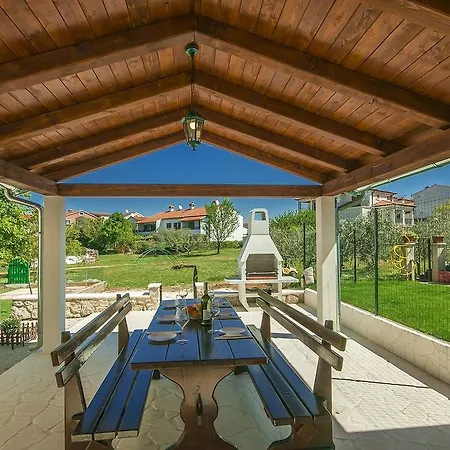 Holiday home Charming Beachfront In