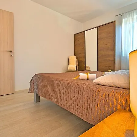 Holiday home Charming Beachfront In *