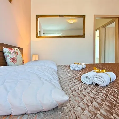 Charming Beachfront In * Porec